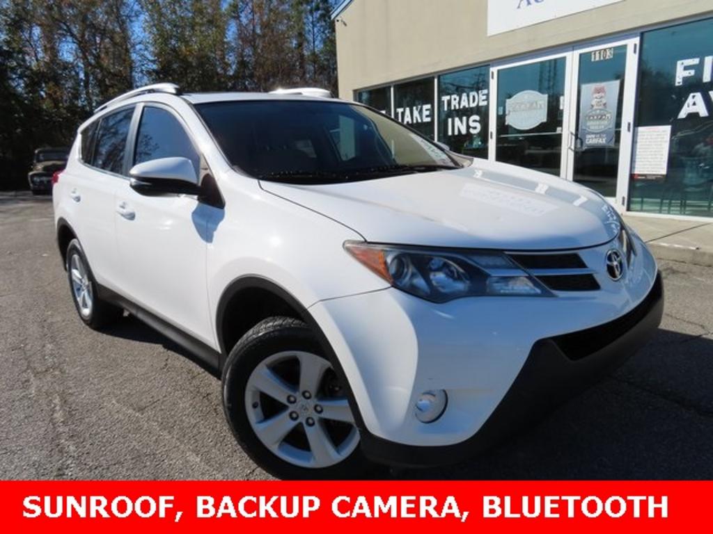 2013 Toyota RAV4 XLE's photo